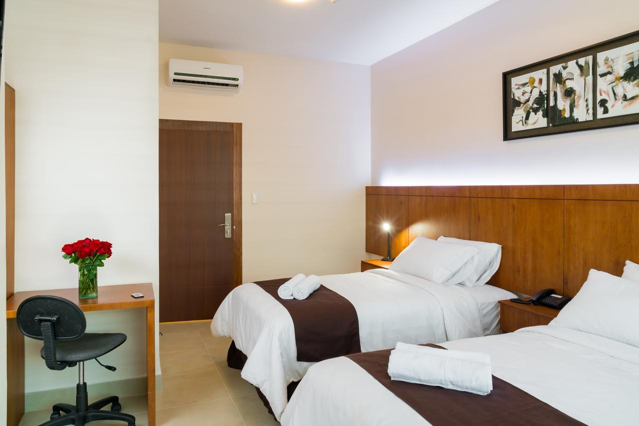 Hotel La Ria Duran ภายนอก รูปภาพ
